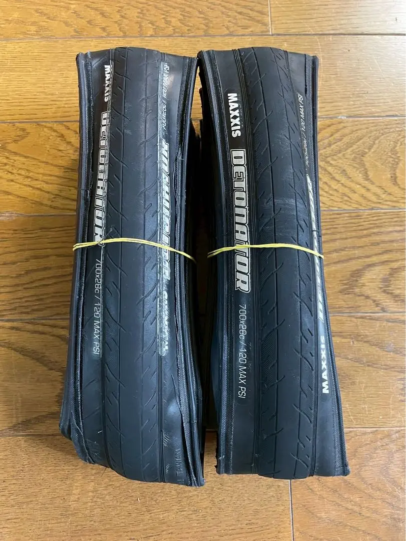 他の人はこちらも検索 タイヤMAXXISDETONATOR700x25C セット チューブDURO パーツ