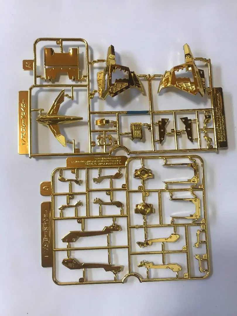 金メッキパーツ使用 HMM ブレードライガー コトブキヤ ゾイド