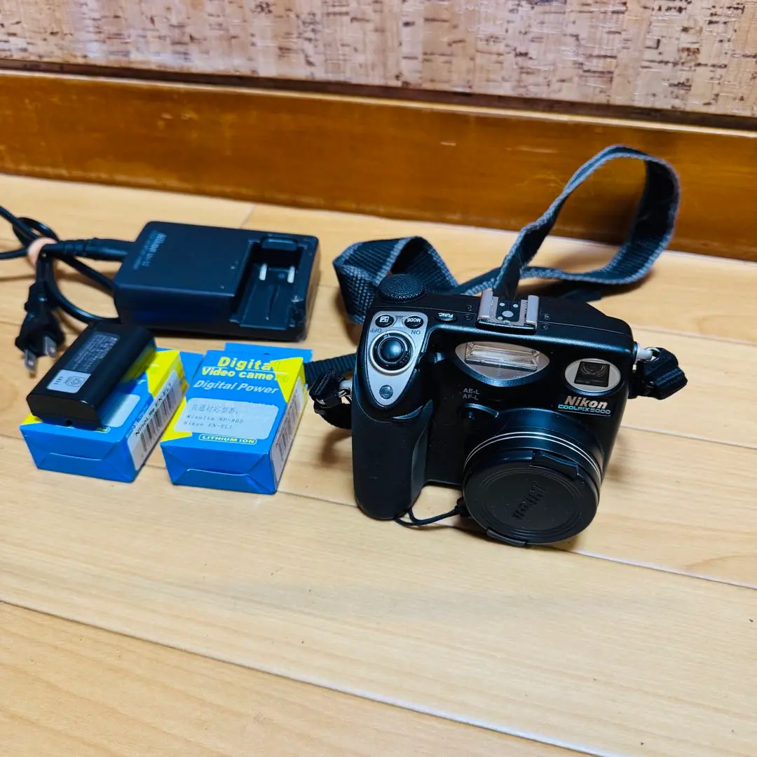 Nikon Coolpix Ｅ5000 デジタルカメラ 他　美品 2025年最新】nikon e5000の人気アイテム - メルカリ