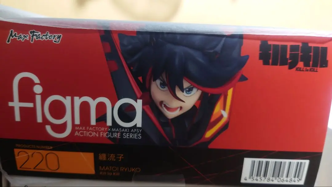 新品未開封　　figma  纏流子 51ckNHfOFjL._UF350,350_QL80_.jpg