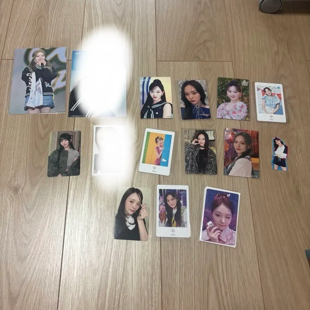 Thumbnail of NiziU Rio Lantra (Limited Trading Card) and Trading Cards etc.