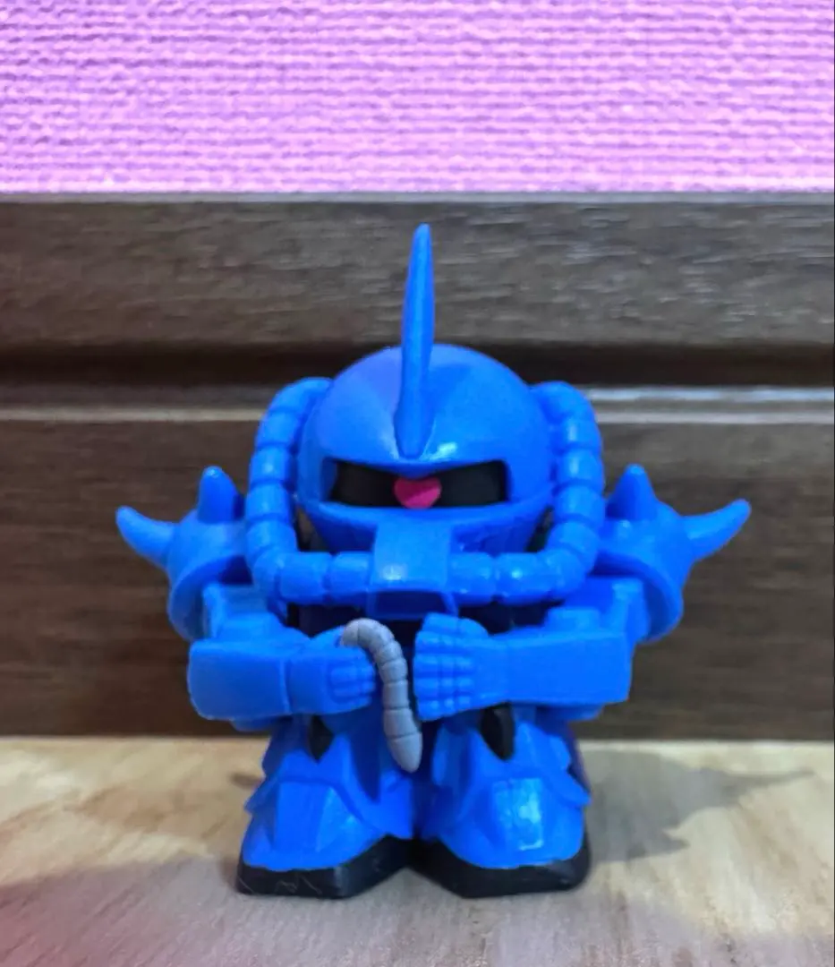 Thumbnail of Waiting in Vain: Gundam Case 3 Gouf