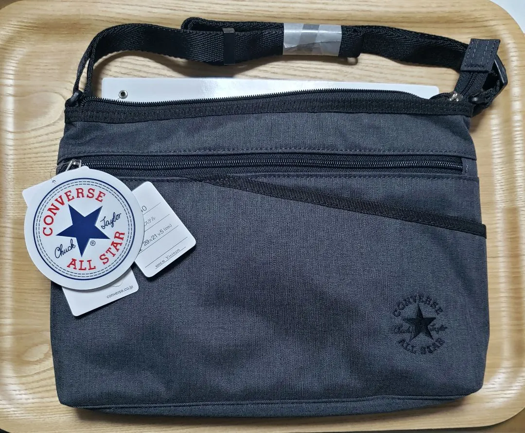 CONVERSE 匡威 灰色 斜挎包 的縮圖