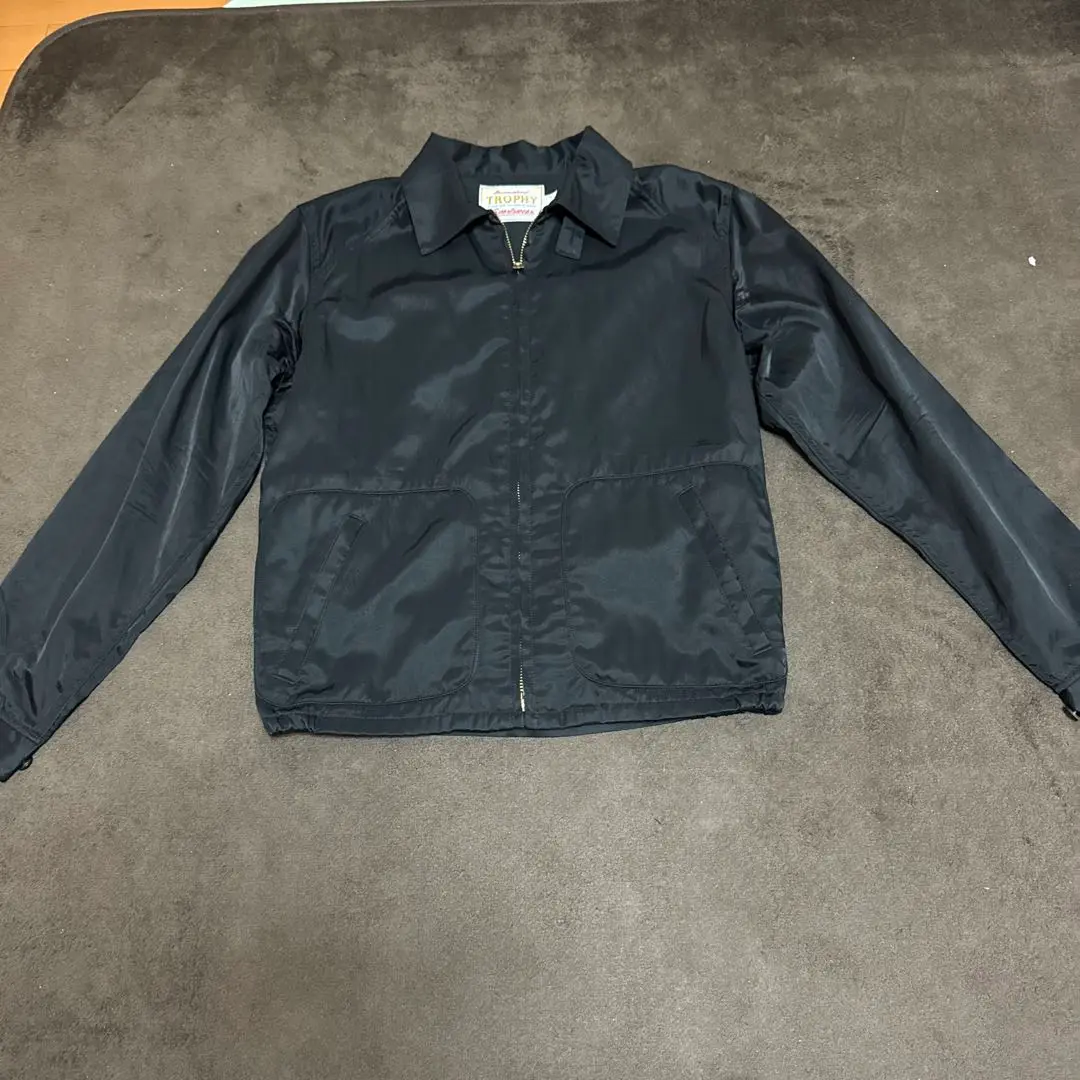 Trophy Clothing 黒 ナイロンジャケット TROPHY CLOTHING(トロフィークロージング) ナイロンジャケット