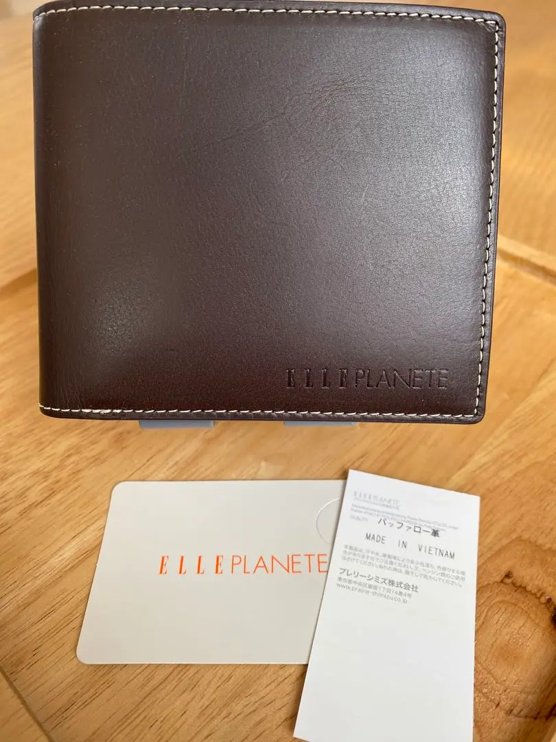 新品　ELLE PLANET 二つ折り財布名刺入れセット　革製品　プレゼント 2025年最新】ELLE PLANETE 折り財布の人気アイテム - メルカリ