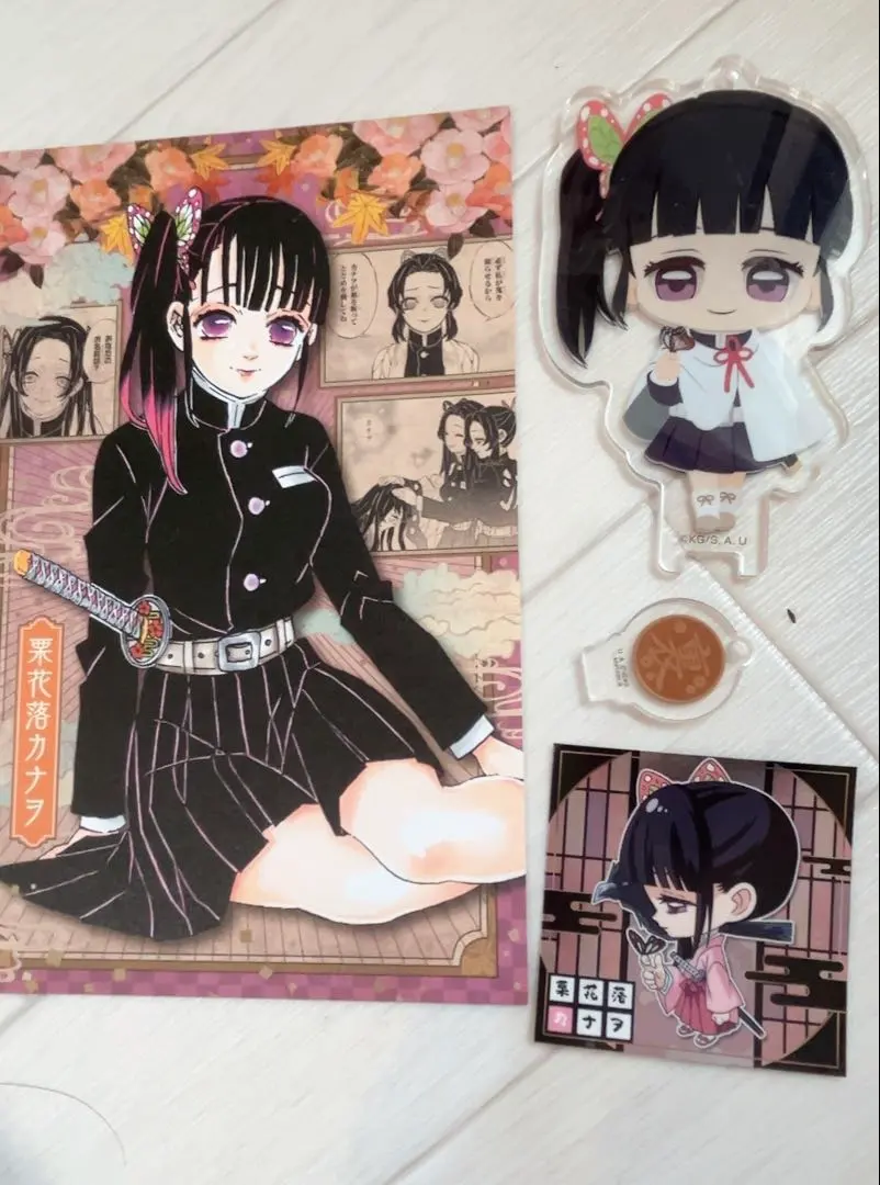 Thumbnail of Kanae Tsuyuri bundle: postcards, acrylic stand, stickers