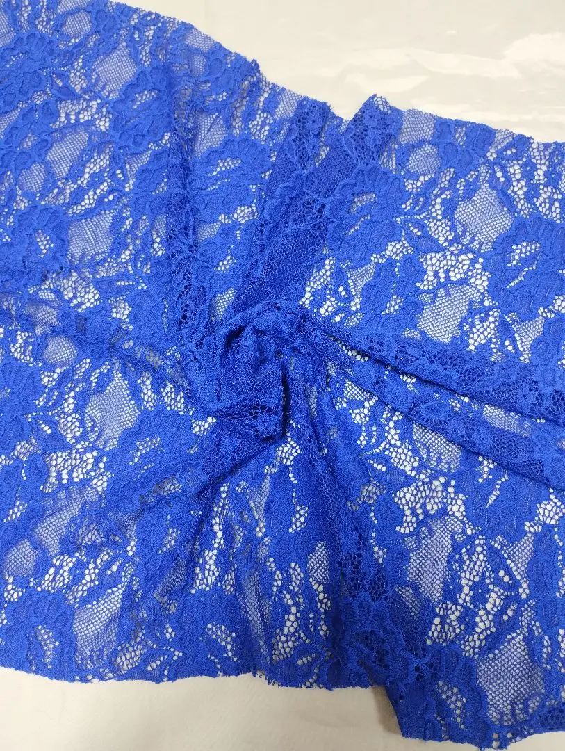 藍色 花卉 彈性蕾絲布料 的縮圖