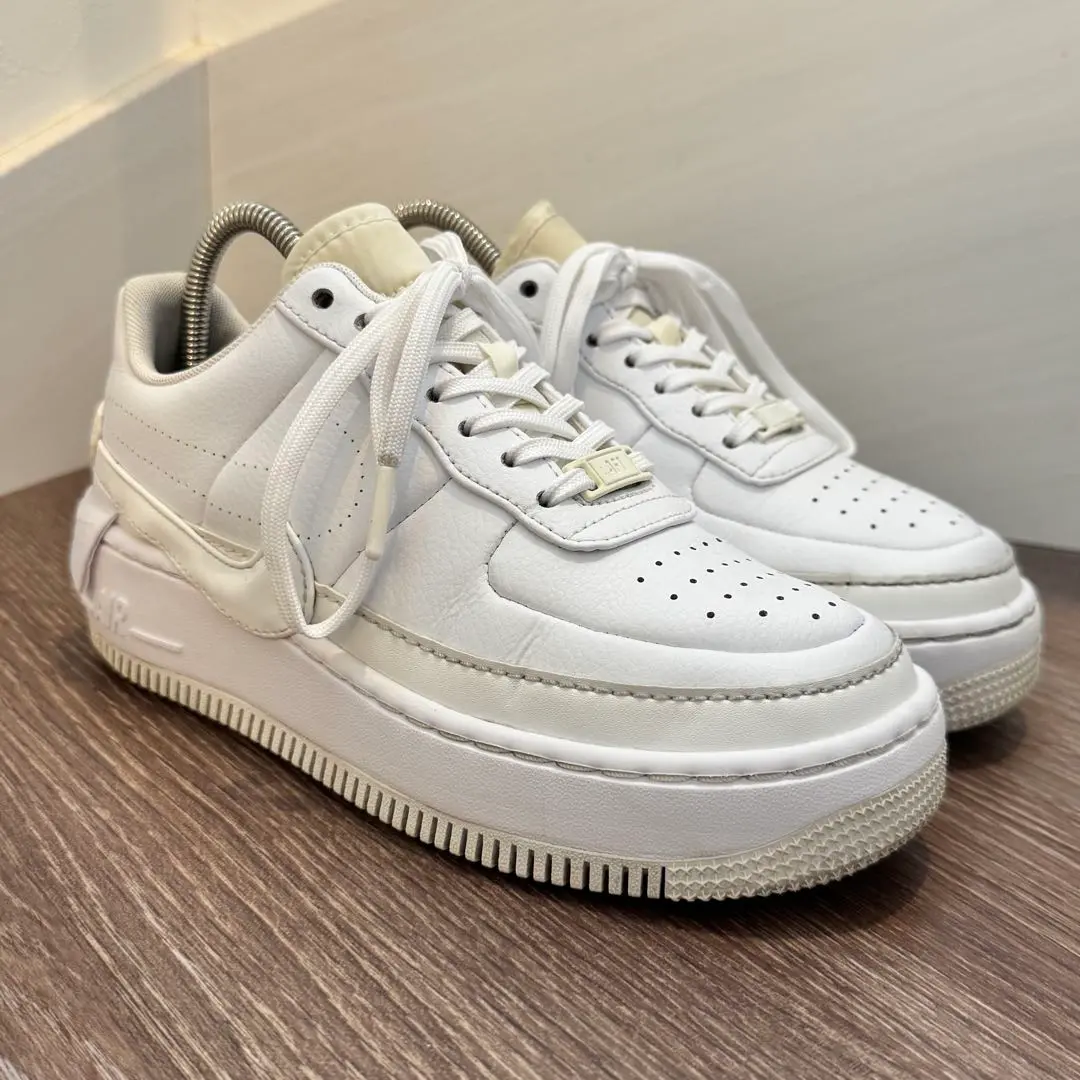 最終お値下げ‼️lNike Air Force 1 ジェスター　箱なし 2025年最新】ナイキエアフォース1ジェスターの人気アイテム