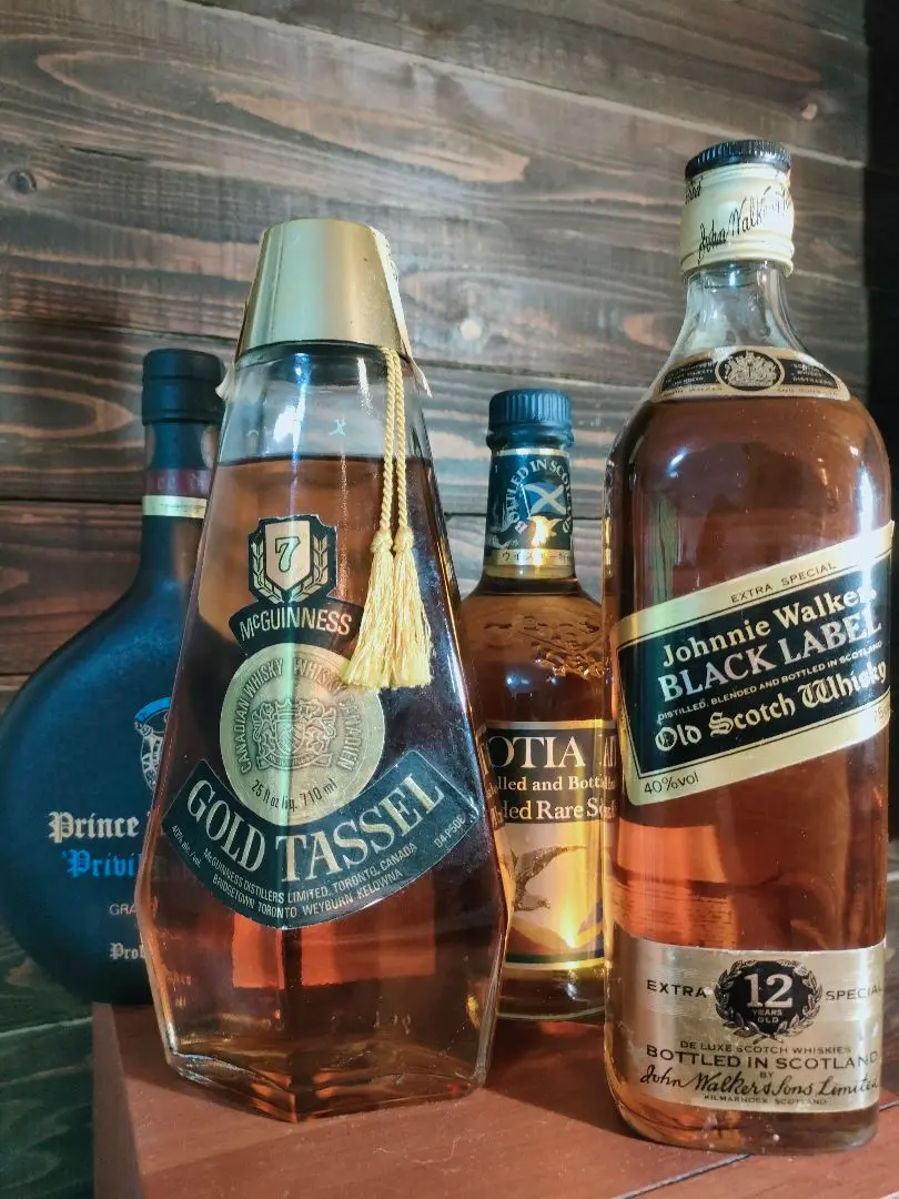 GOLD TASSEL ウイスキー　McGUINNESS4年　古酒　未開封 GOLD TASSEL ウイスキー McGUINNESS4年 古酒 未開封 - メルカリ
