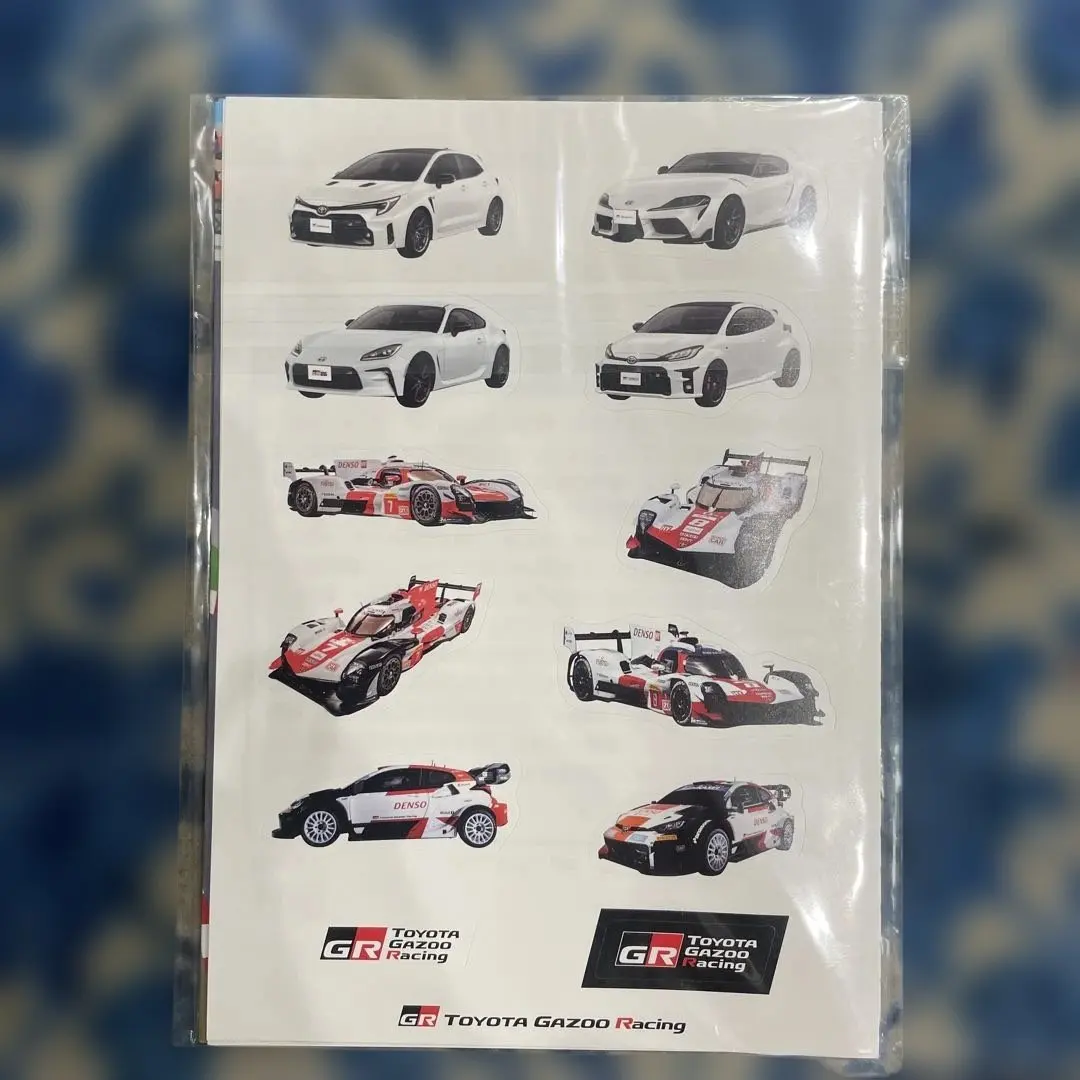 TOYOTA GAZOO Racing 車輛貼紙套裝 的縮圖