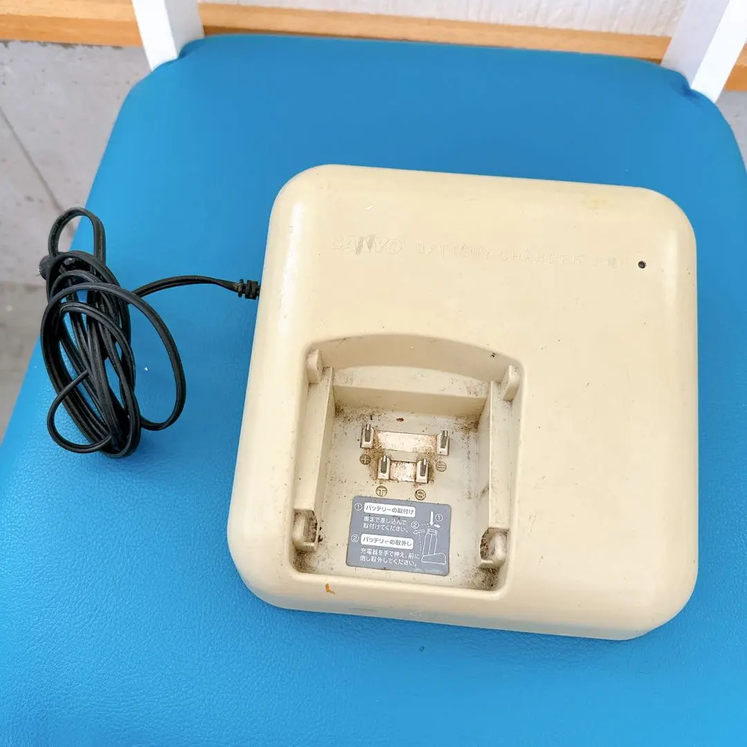 SANYO 電動自転車 バッテリー 充電器 電動自転車 バッテリー充電器 SANYO サンヨー CY-PAA4 （NKJ052