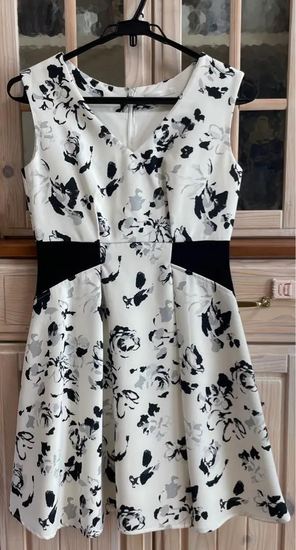 Thumbnail of Liridia Sleeveless Knee-Length Dress