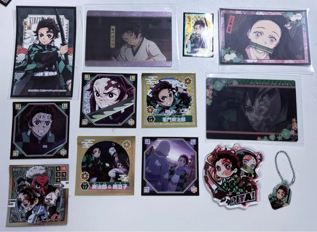 鬼滅之刃 竈門炭治郎 竈門禰豆子 組合出售 的縮圖