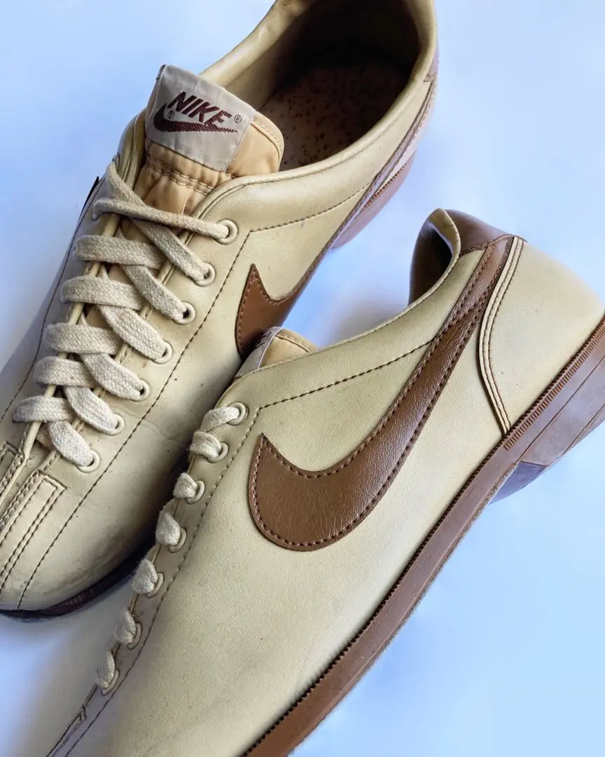 【希少!!】NIKE ボウリングシューズ【レア】 希少!!】NIKE ボウリングシューズ【レア】 - メルカリ