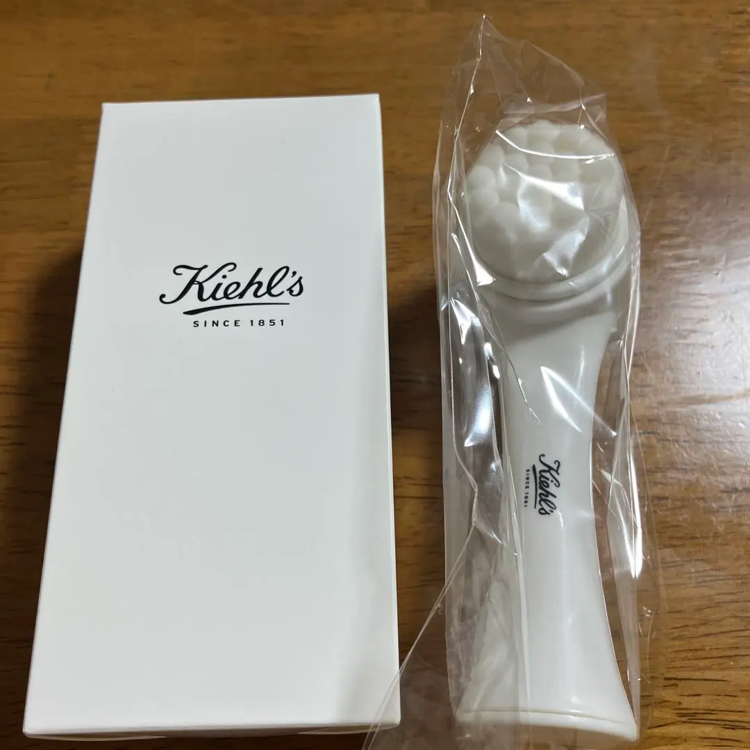 2025年最新】Kiehls 洗顔グッズの人気アイテム - メルカリ