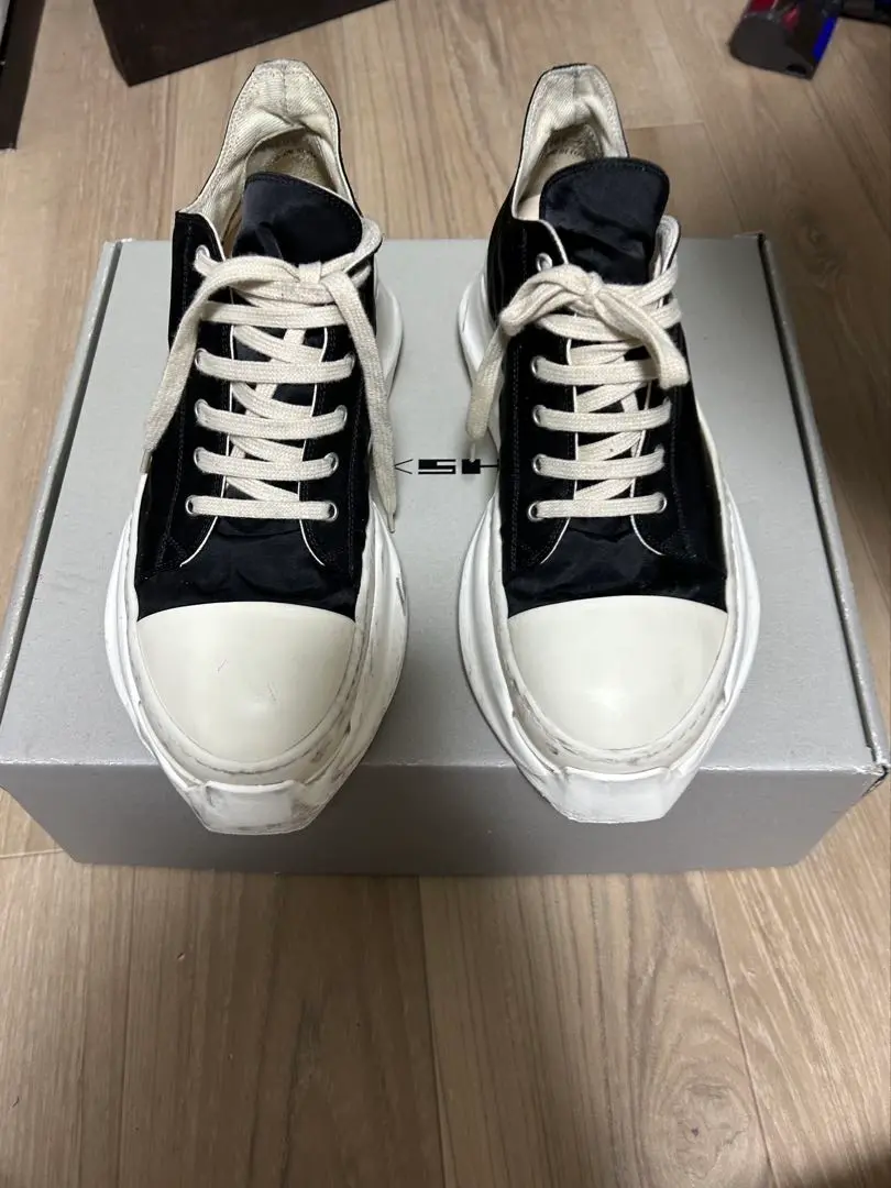 【RICK OWENS DRKSHDW 】Abstract ローカットスニーカー Buy Rick Owens Porterville DRKSHDW Jumbo Laced Abstract Low