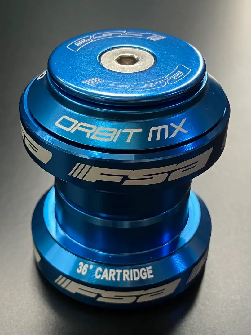 FSA ORBIT CE NO.8B 8mm アロイ 1-1/8 ヘッドパーツ Amazon.co.jp: FSA Orbit CE ヘッドセット 直径1-1/8インチ