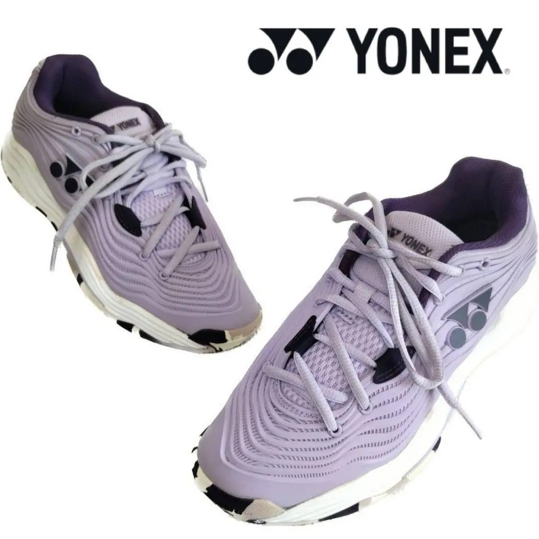 フュージョンレブ　24cm　新品未使用 送料無料・新品未使用 ヨネックス YONEX テニスシューズ