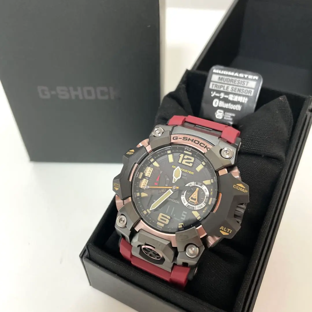 G-SHOCK MADMASTER GWG-B1000 紅色 手錶 未使用 的縮圖
