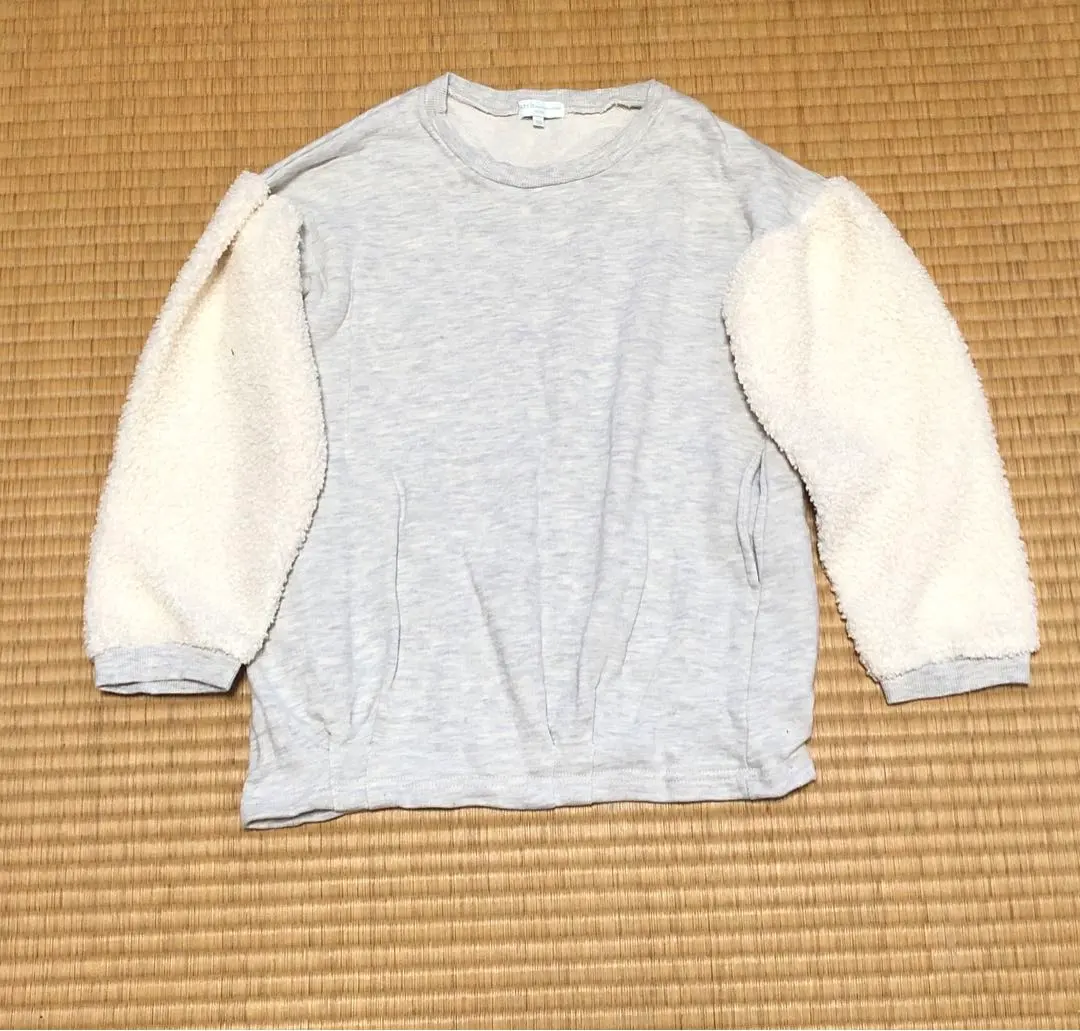 Thumbnail of earth music&ecology Sweatshirt with Pocket Size 130