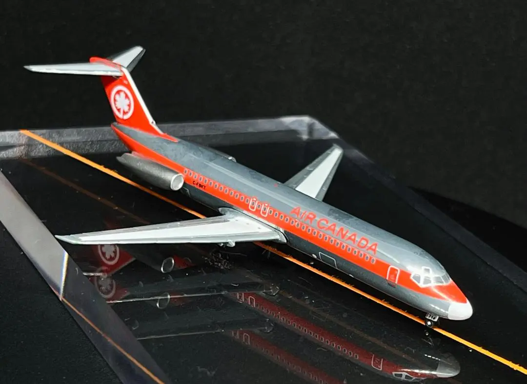 AeroClassics　飛行機模型　1/400 Amazon.co.jp: AeroClassics 1/400 完成品 Japan Airlines For