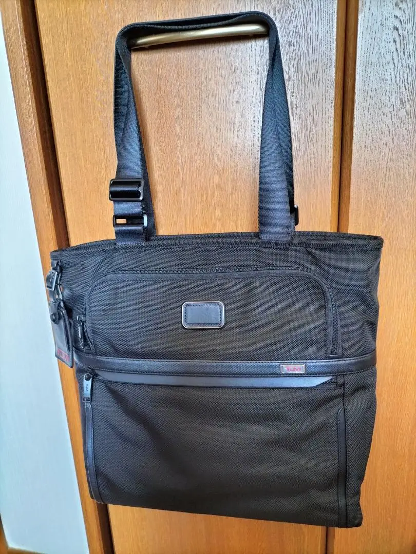 【新品未使用】TUMI ニーナ　ノース・サウストート　レザー　トートバッグ TUMI｜【TUMI 公式店】JARVIS ノース・サウス・トート | Rakuten