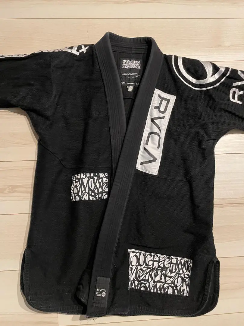 RVCA - 【新品・未使用】Shoyoroll RVCA 柔術着　A1L（M〜L）黒　ルーカ Shoyoroll x RVCA コラボ A1L 黒 柔術着