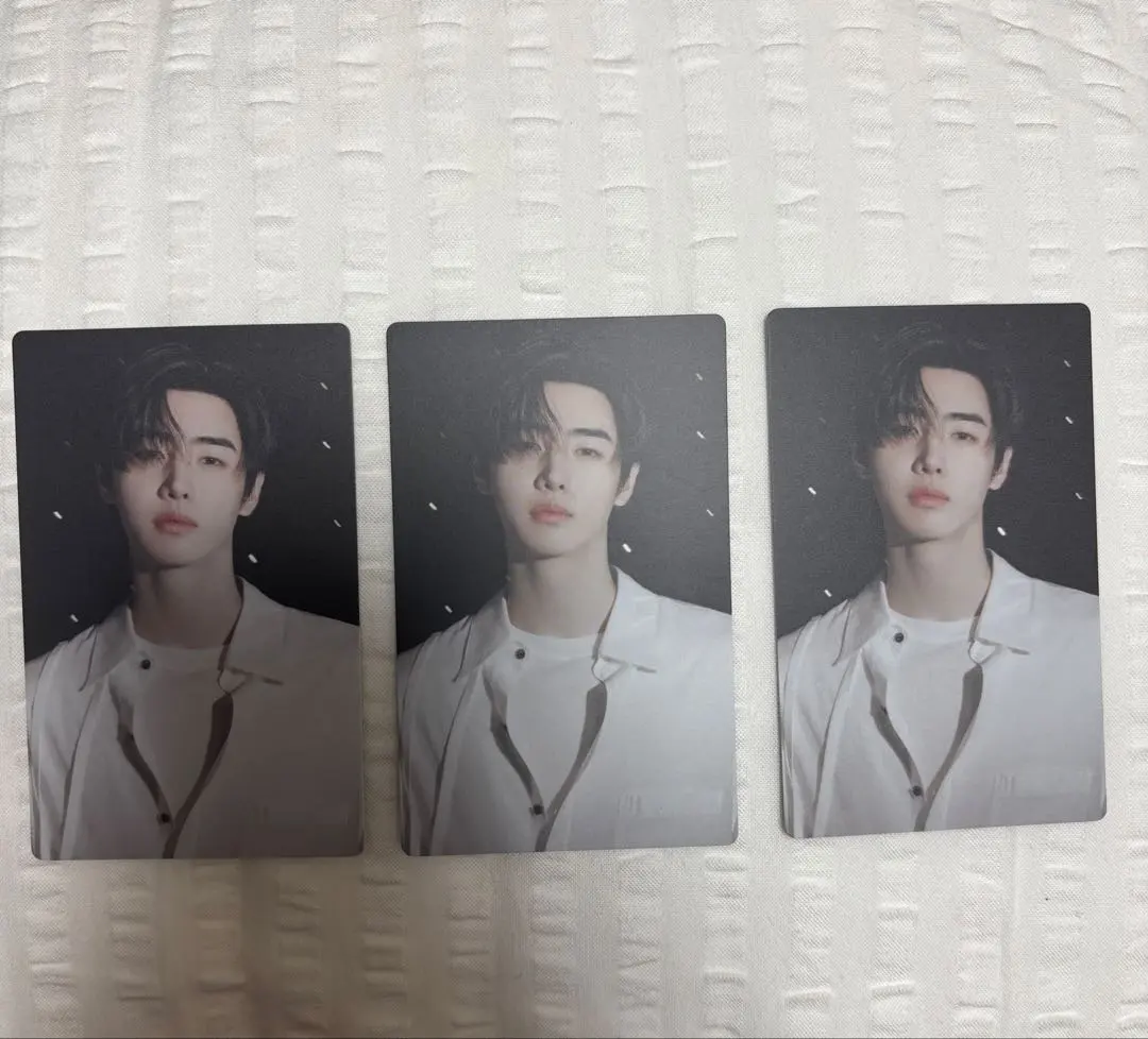 Thumbnail of YOI (Night) - Normal Edition Trading Cards: Sunghoon (3 cards)