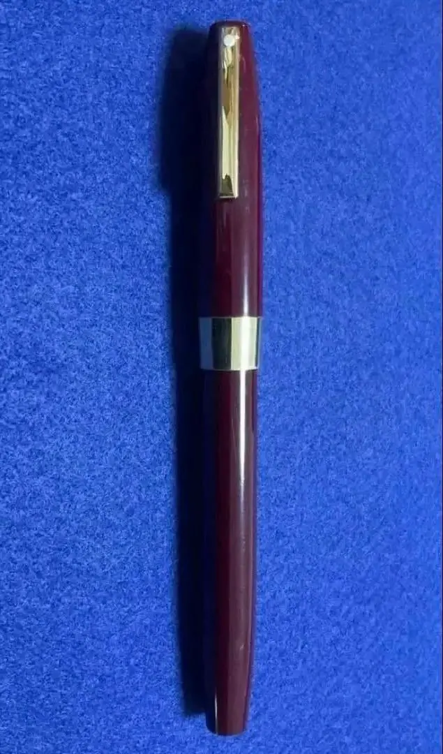 Thumbnail of Sheaffer Burgundy Fountain Pen, Steel Nib