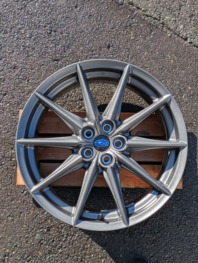 【極上品】スバル BRZ 純正ホイールタイヤ 2022年 スタッドレス レガシィ 2025年最新】Yahoo!オークション -brz 純正 ホイール