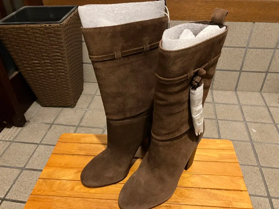 Vince Camuto ヴィンスカムート スウェードブーティー ブーツ 2025年最新】VINCE CAMUTO レディース ブーツの人気アイテム