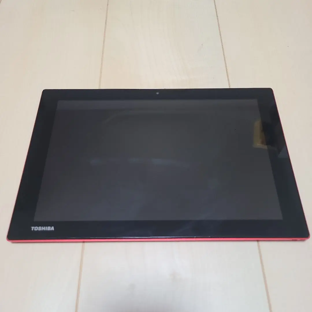 スワンさま専用　東芝　TOSHIBA タブレット　A205SB ホワイト