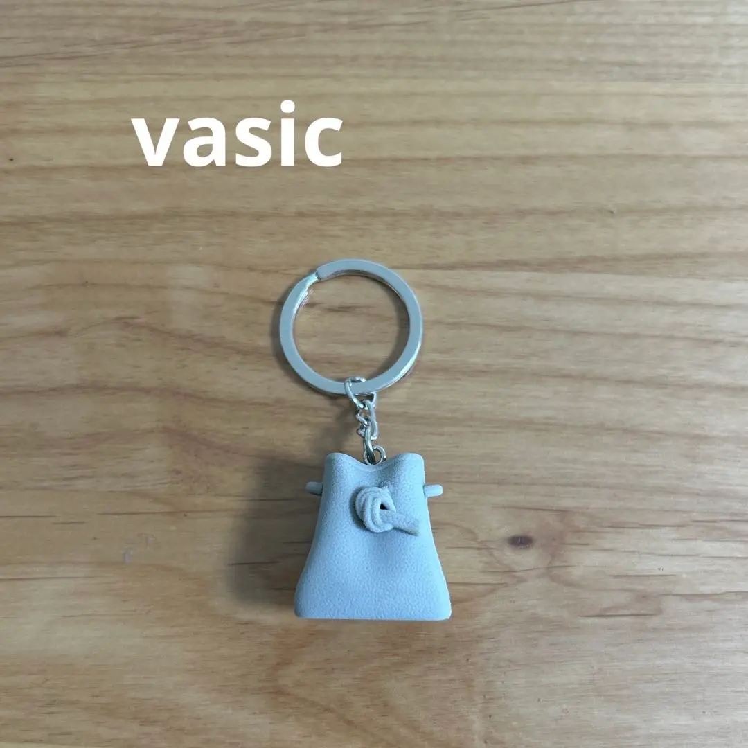 VASIC キーホルダーセット　限定チャーム この3月で創設10周年を迎えるVASICの オリジナルチャームの