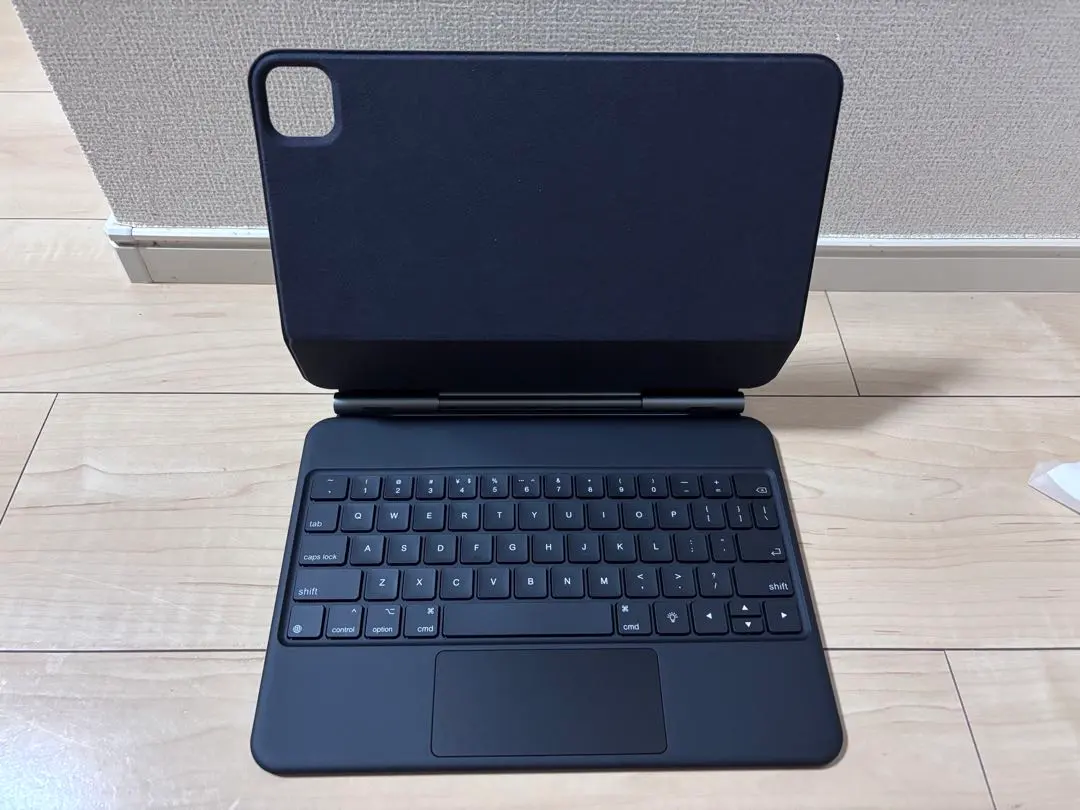 蘋果 iPad 用黑色鍵盤保護套 的縮圖