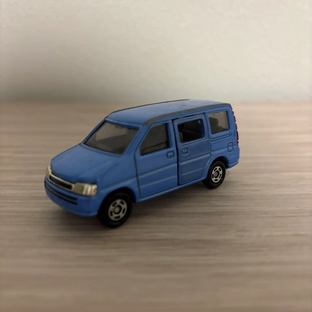 Thumbnail of Tomica: Honda Step WGN (1st generation RF1) Light Blue, Beautiful