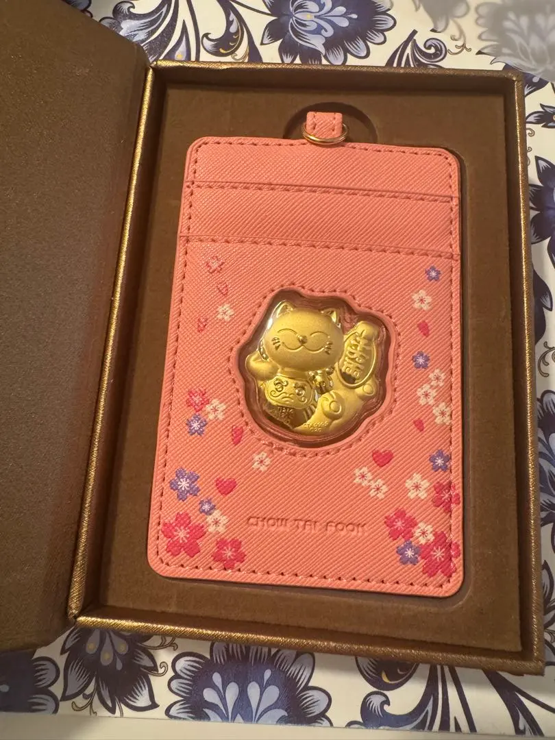 周大福　CHOW TAI FOOK 純金プーさんブレスレット 2024特集 周大福 CHOW メルカリ - 純金プーさんブレスレット