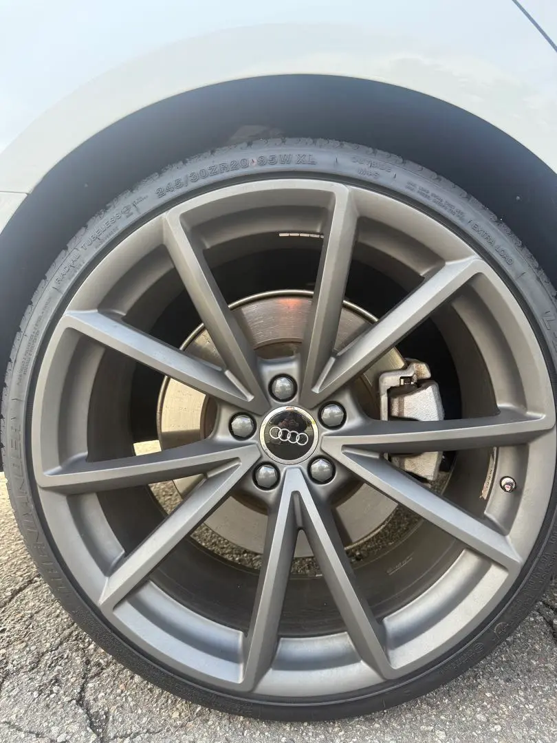 WEDS 【Audi アウディA4 2008年〜】ウェッズ製アルミホイール 18