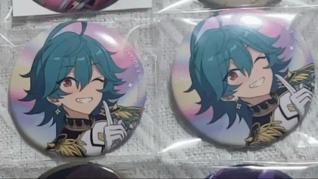 Thumbnail of Hojo Raika JR Central Can Badges - Set of 2