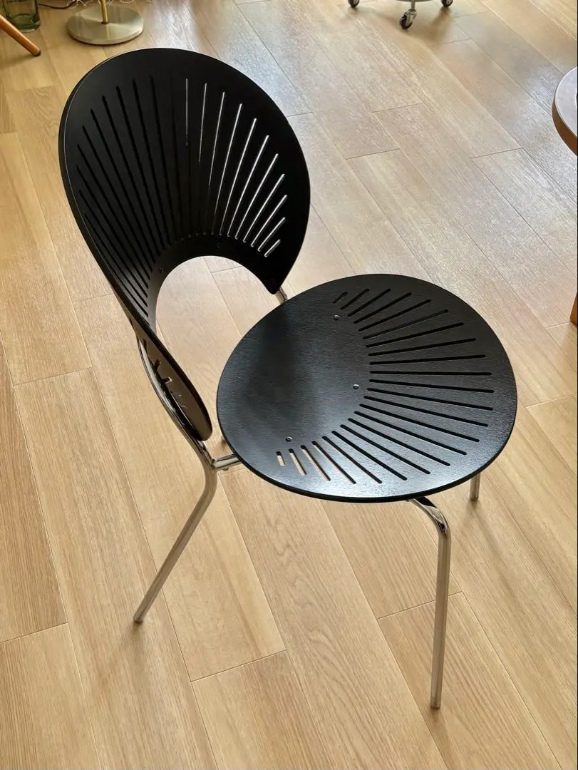 【non】定価3脚で42万円！　バラ売り可能　トリニダード　チェア　椅子 Trinidad Chair（トリニダードチェア） / Fredericia