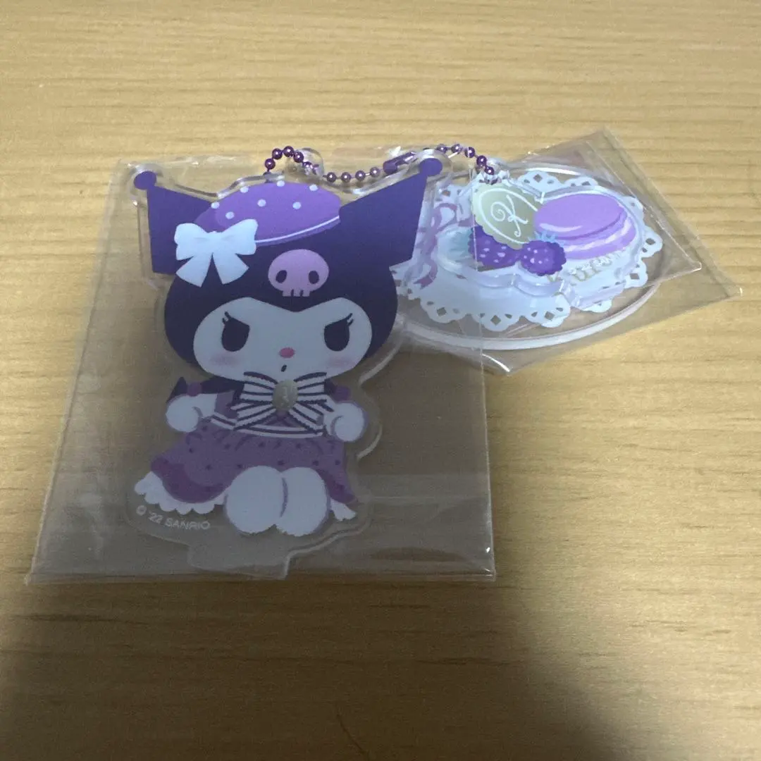 Thumbnail of Secret Acrylic Key Holder: Tea Time Kuromi