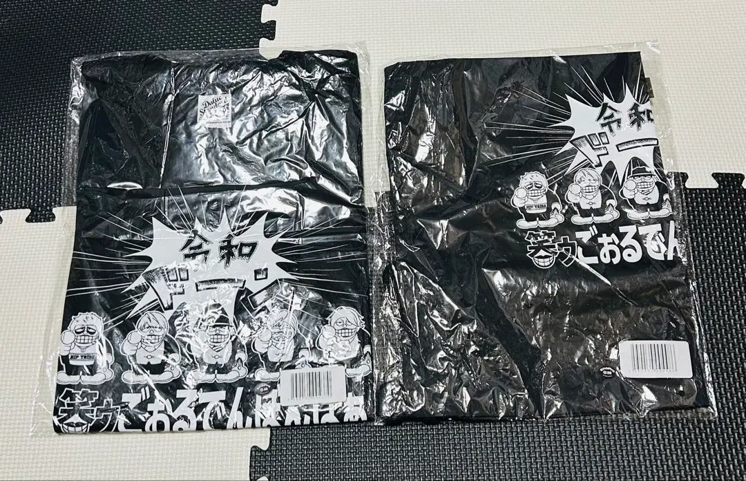 Thumbnail of Warau Salesman (Laughing Salesman) / Golden Bomber T-shirt and Knapsack, 2 items, "Warau Golden Bomber"