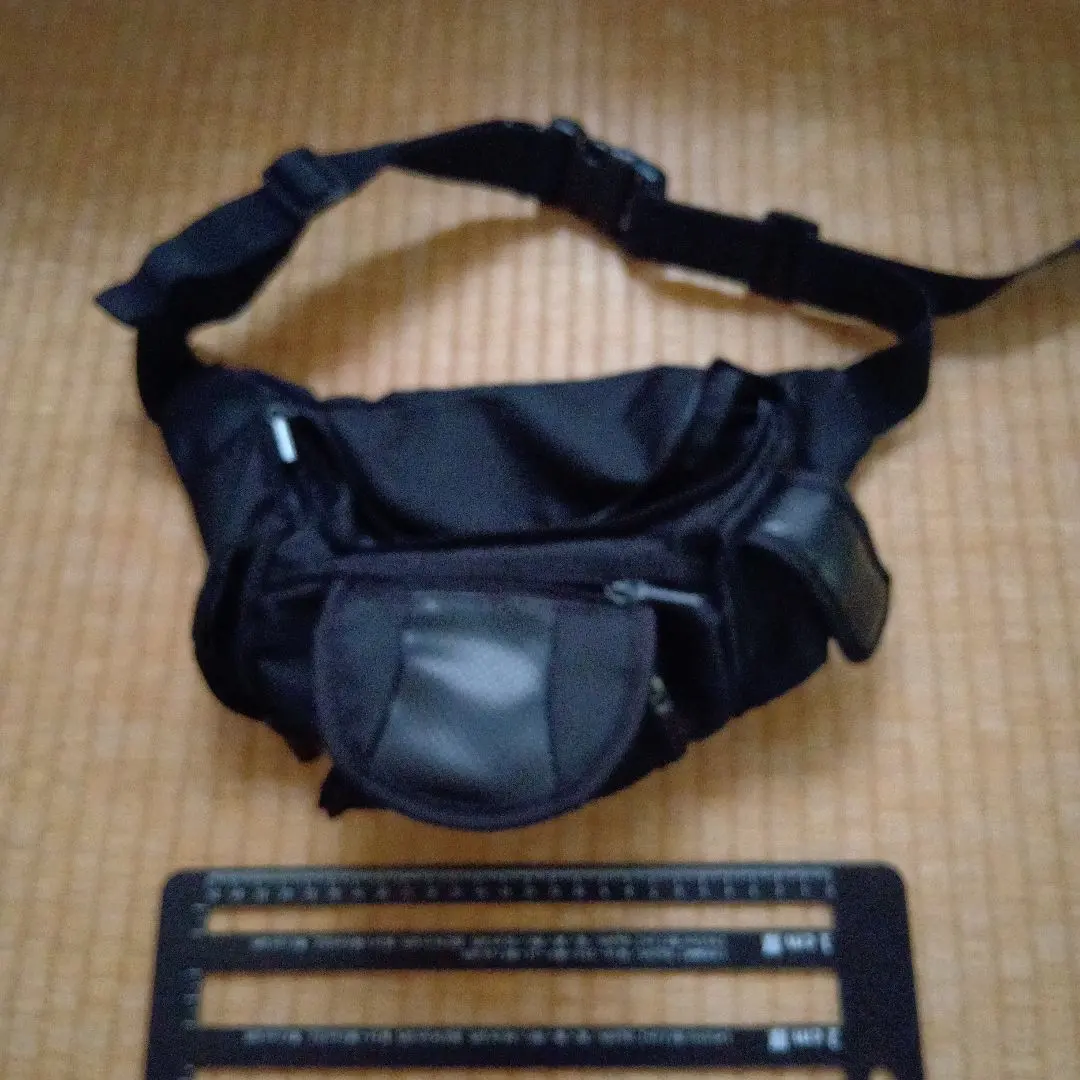 Thumbnail of Men's waist bag