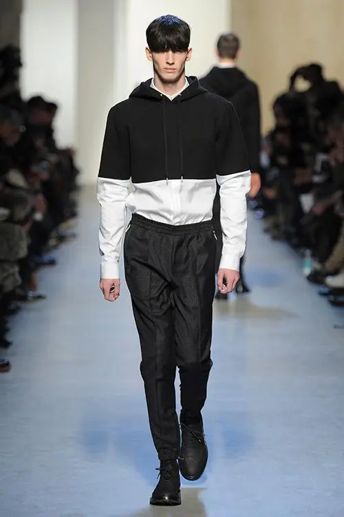 KRISVANASSCHE パーカー 2025年最新】KRIS VAN ASSCHE パーカーの人気アイテム - メルカリ
