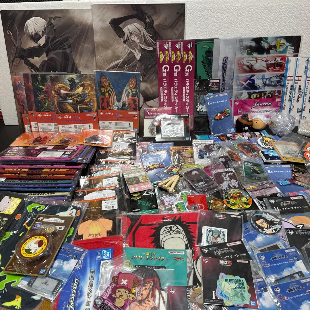 Thumbnail of Character goods, Ichiban Kuji goods, etc. 140 items in a bulk sale
