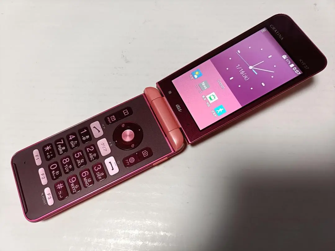 KYOCERA KYF37SPA ピンク 携帯電話本体 Amazon | au KYOCERA GRATINA KYF37 Pink ピンク 【SIMフリ