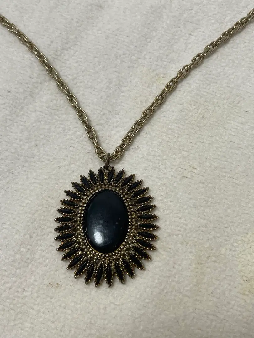 Thumbnail of Sunburst Design Necklace