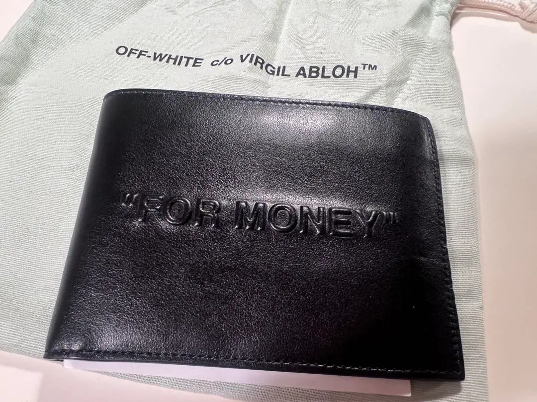 定価53800円★美品★Off-White\"FOR MONEY\"財布オフホワイト 新品✨カーフスキン✨OFF-WHITE✨オフホワイト✨財布✨FOR MONEY