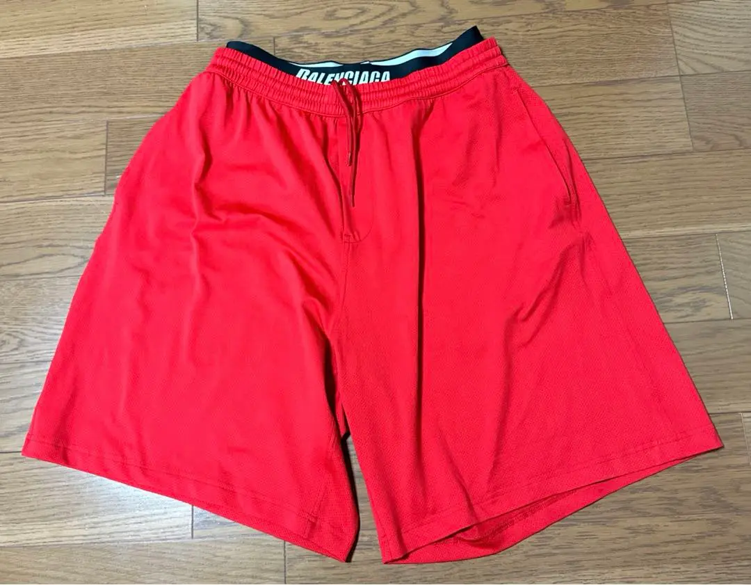 BALENCIAGA バレンシアガ　水着　赤　XS 2025年最新】BALENCIAGA 水着の人気アイテム - メルカリ