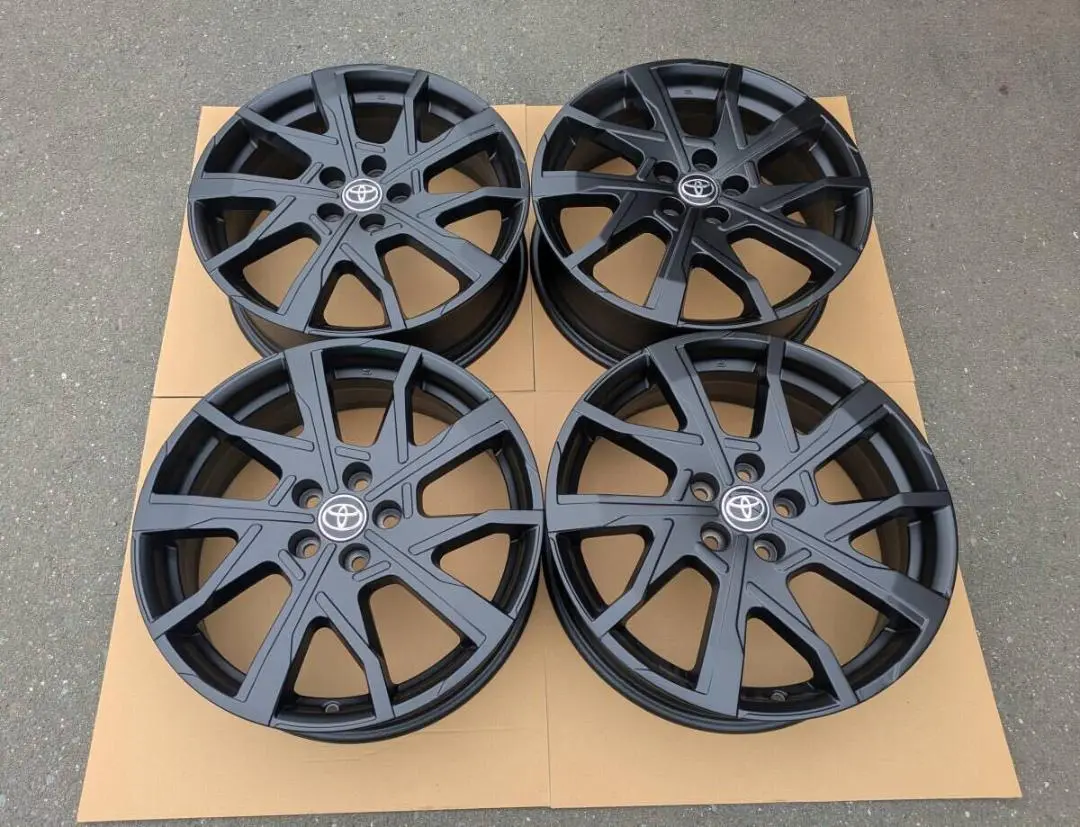 新型プリウス60系 純正スチールホィール4本(17インチ)とキャップ