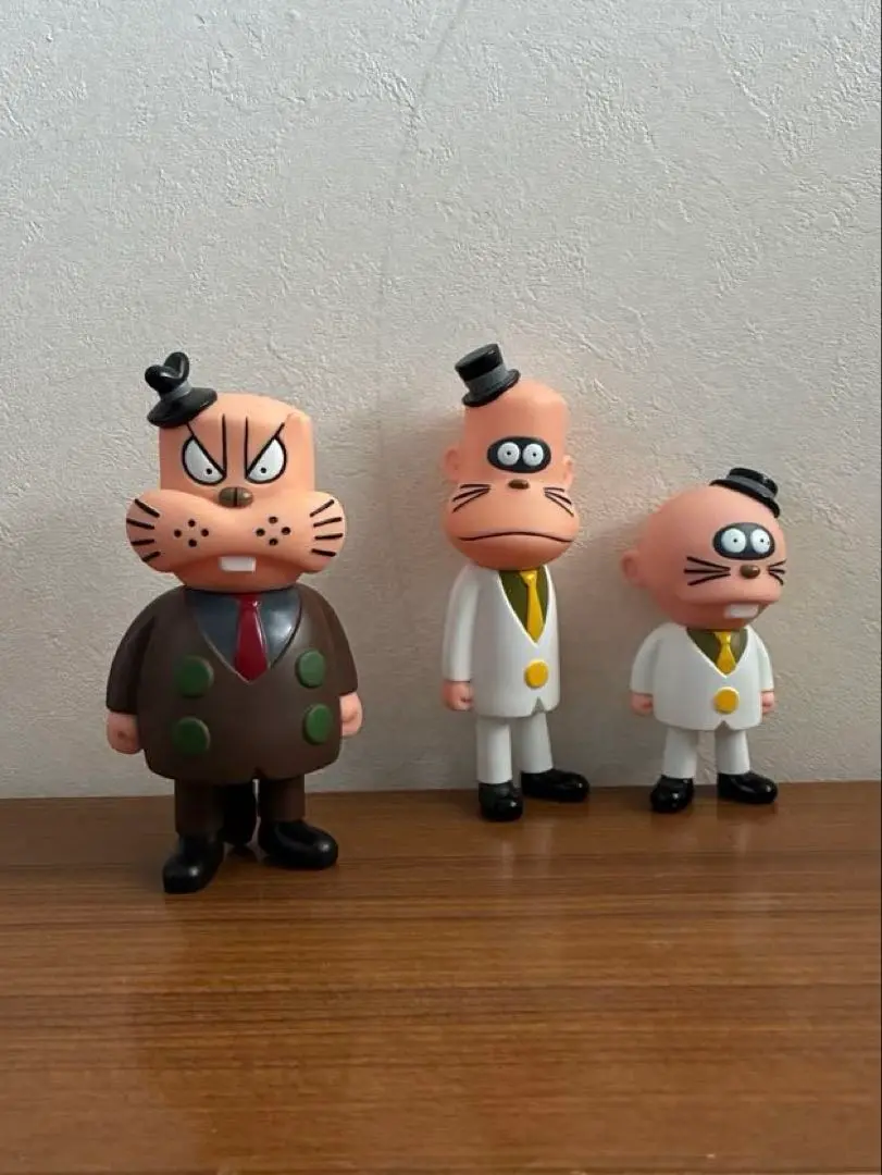もーれつア太郎　ピンバッジ　ピンズ5種　ニャロメ　ケムンパス　べし ココロのボス もーれつア太郎 ピンズ ピンバッジ5種セット 赤塚不二夫 非売品